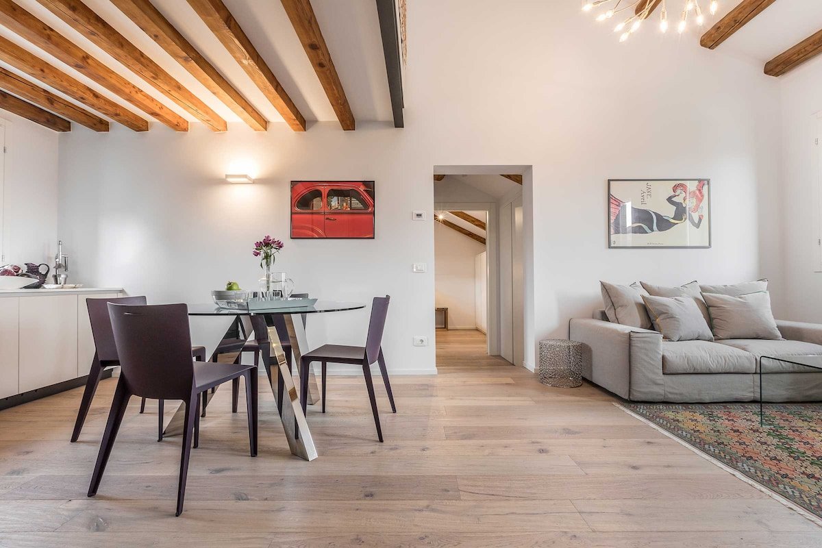 San Trovaso Terrace gallery image 2