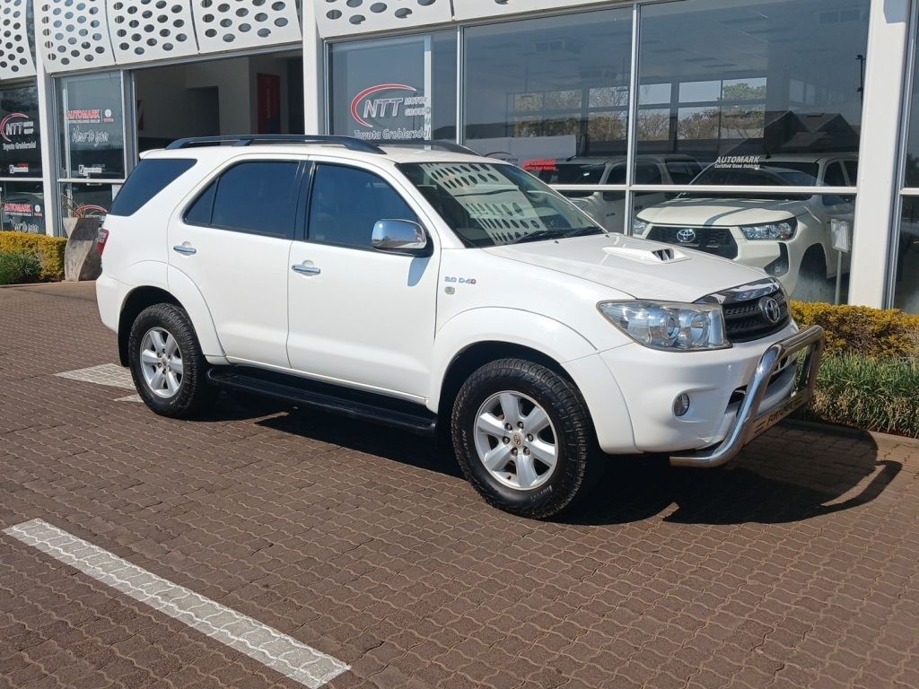 TOYOTA FORTUNER 3.0D-4D  for Sale in South Africa