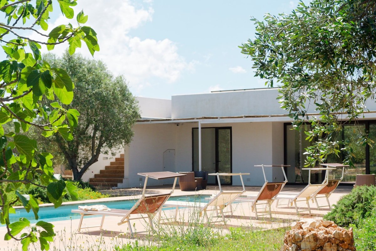 Villa with pool in Puglia gallery image 4