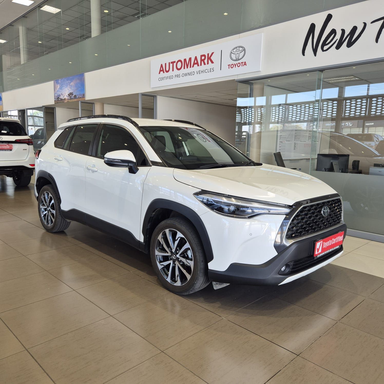 TOYOTA COROLLA CROSS 1.8 XR for Sale in South Africa