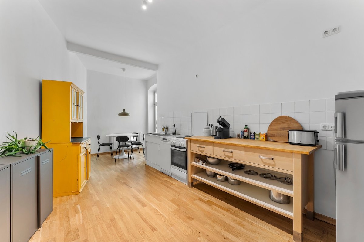 120sqm Apartment Prime Location gallery image 5