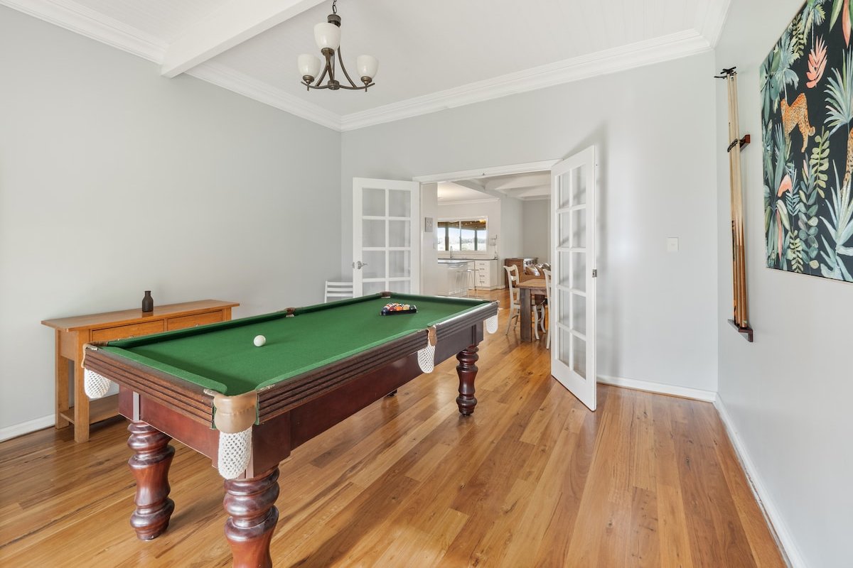 Burton Farmhouse—Reconnect with Nature & Family gallery image 4