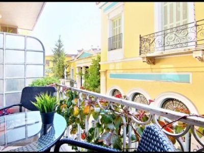 Magnificent apartment in Plaka
