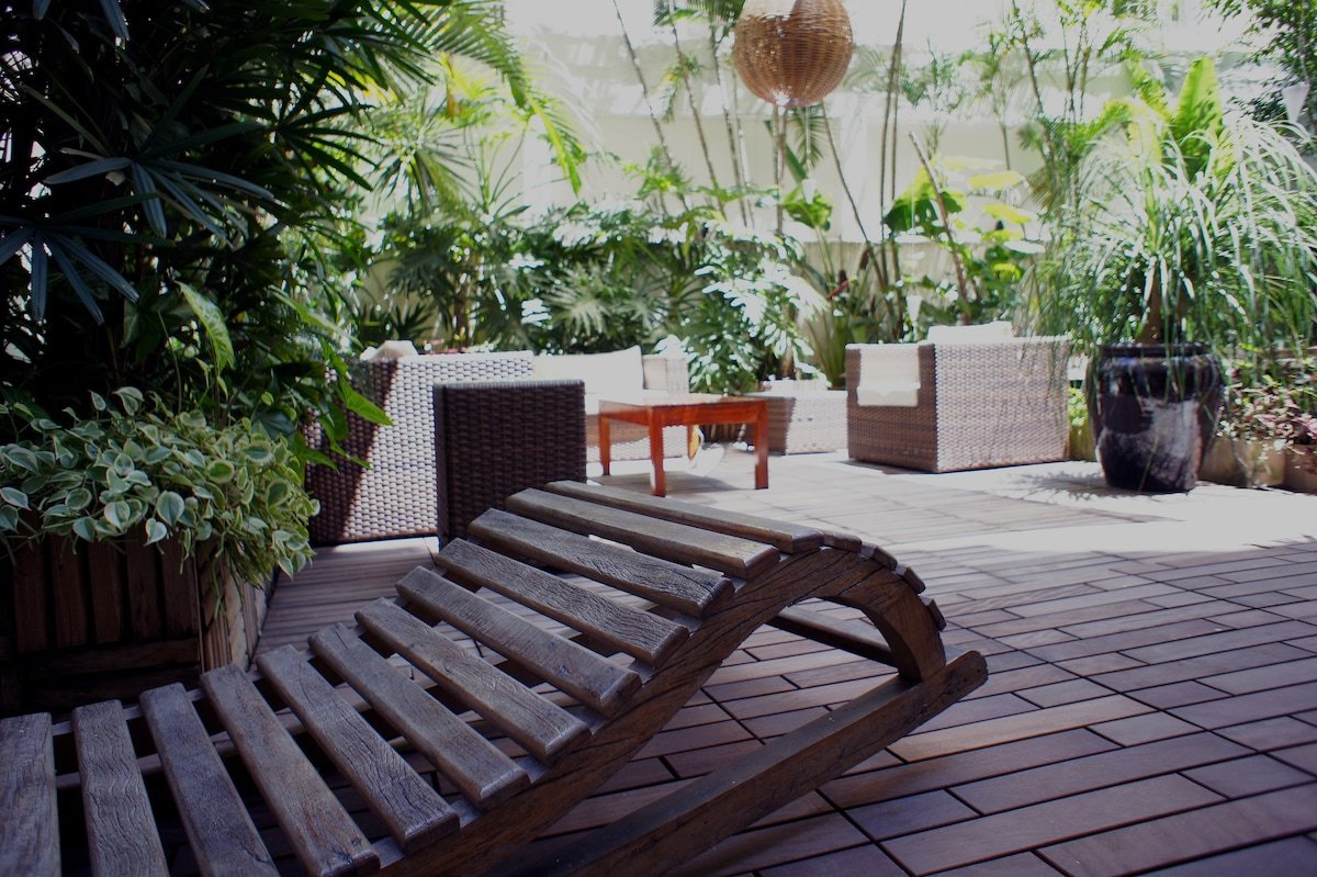 Big green terrace in Copacabana ! gallery image 3