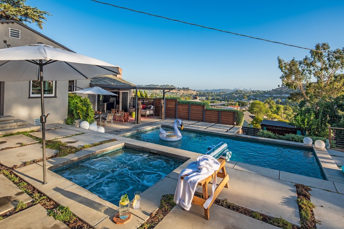 “Angels Landing” Chic L.A Getaway w/ pool & spa gallery image 2