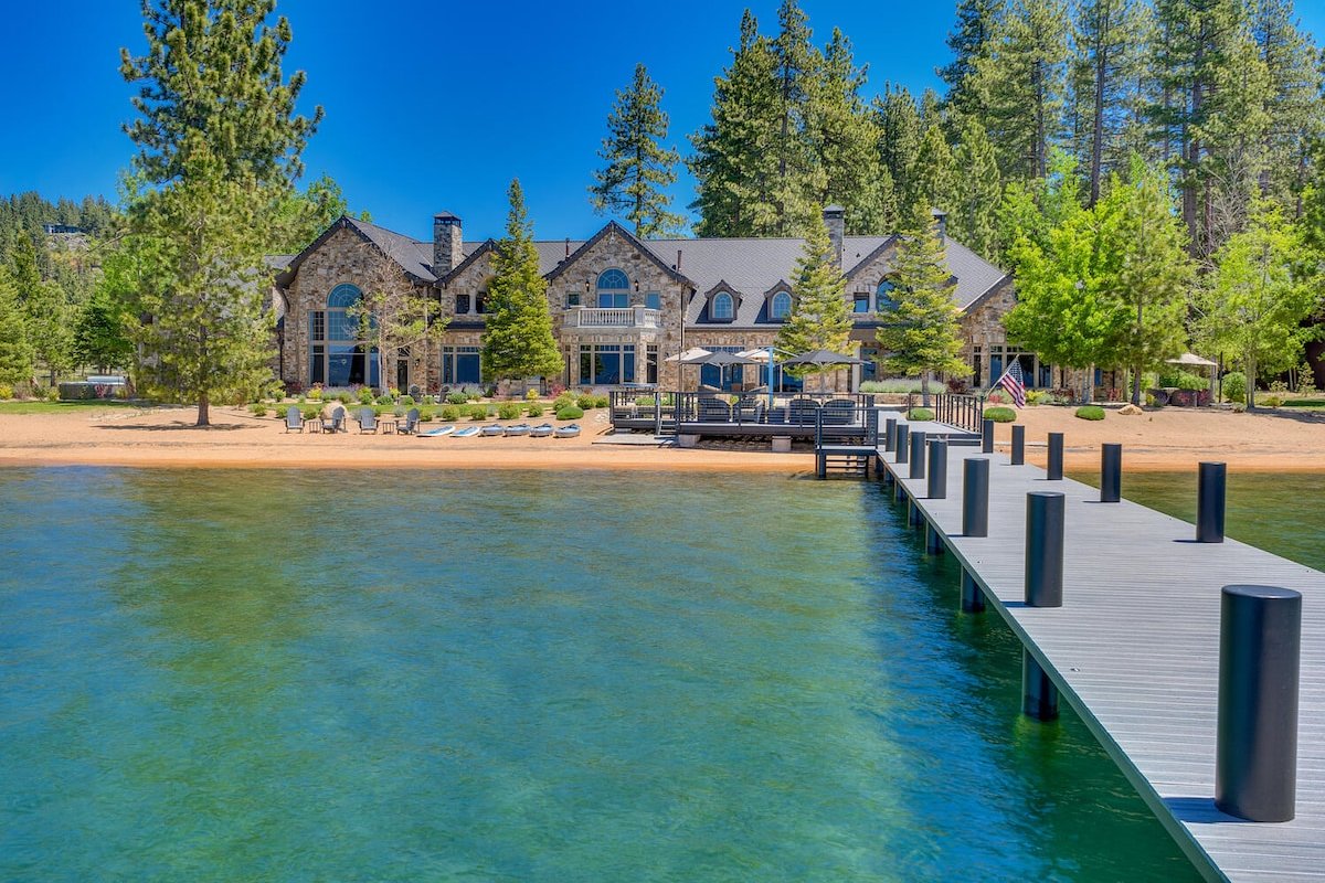 Sierra Sunset Estate – Lakefront – TLUXP