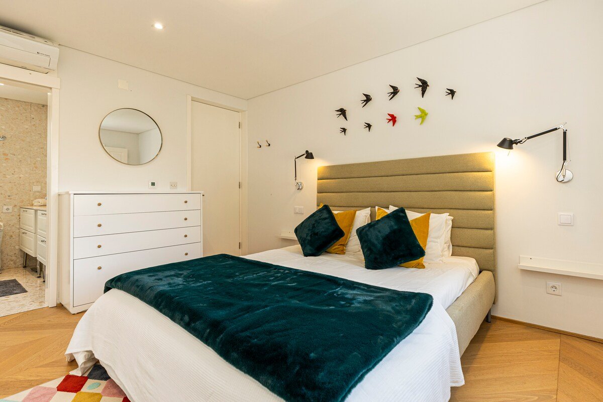 Contemporary Restelo Pool Haven by CadenzaLux gallery image 5