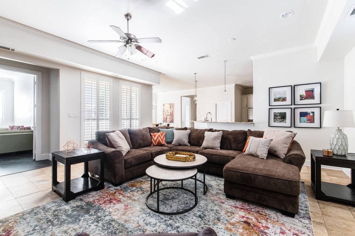 Great Dallas Home, Fantastic for Groups