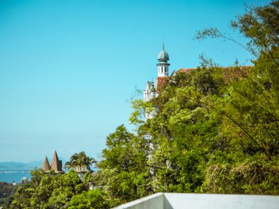 Casa com piscina e vista espetacular