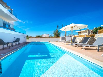 Lunea Villa, 450m from the Beach, Kalamaki, Chania