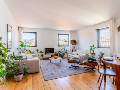 Quiet & central home w/ stunning views + parking!