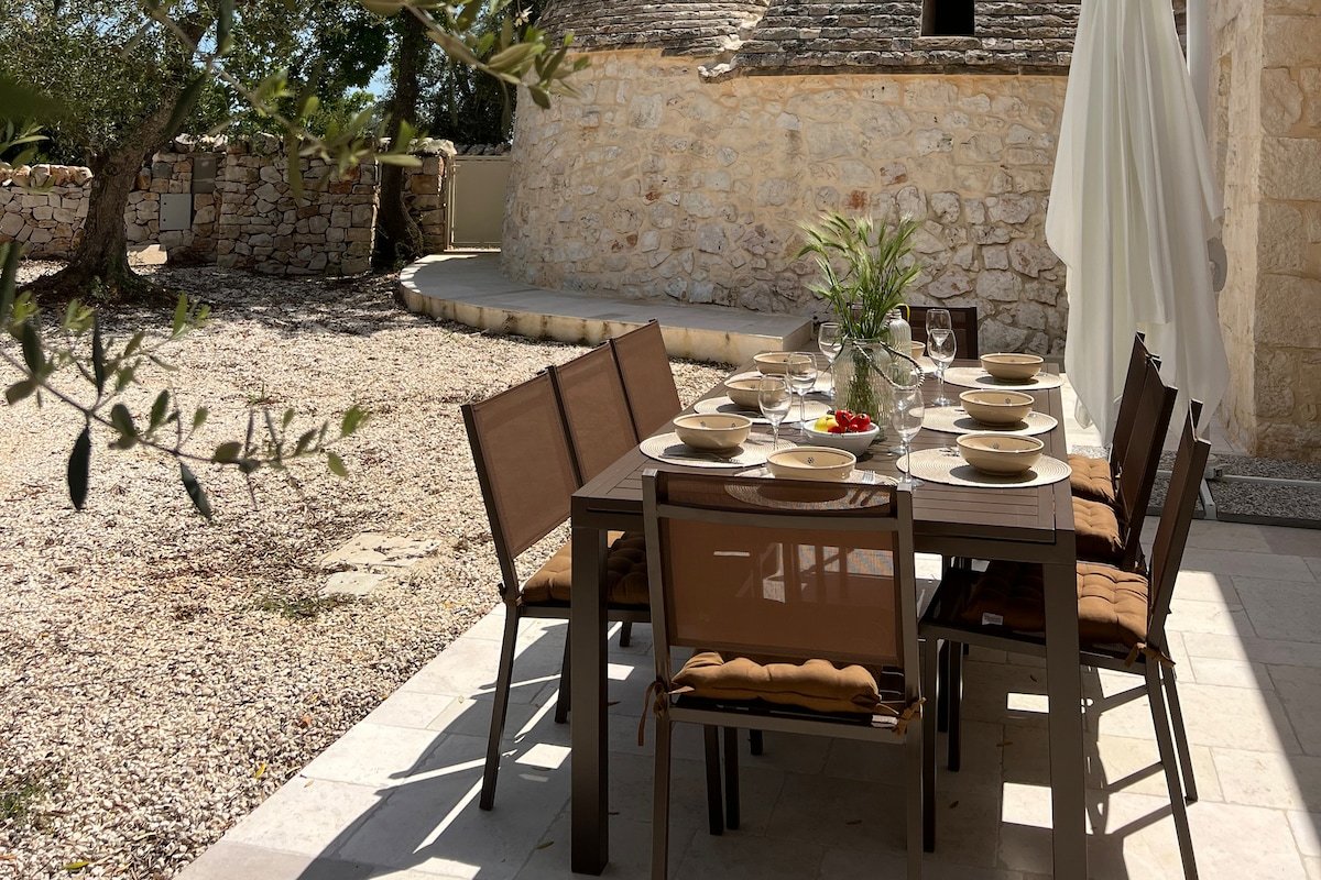 Trulli Olivetum + private pool by Trulli Casalina gallery image 4