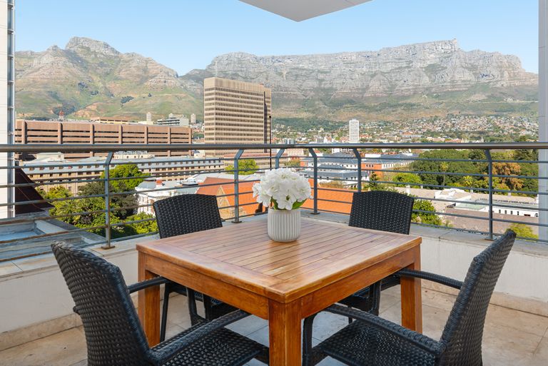 Urban Vista Apartment featured image