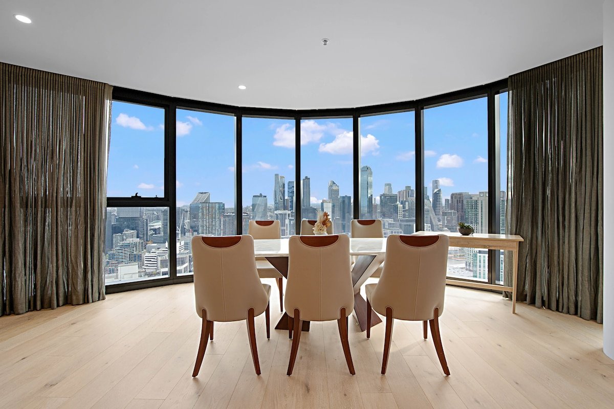 Sub-Penthouse with Stunning View gallery image 4