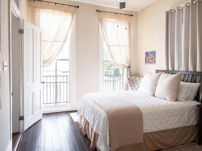 Balcony & Beautiful French Quarter 2