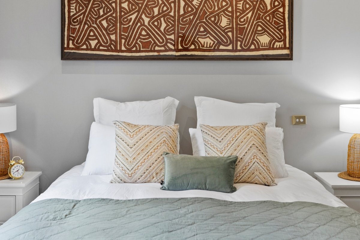 Pelicans at the Ozone gallery image 4