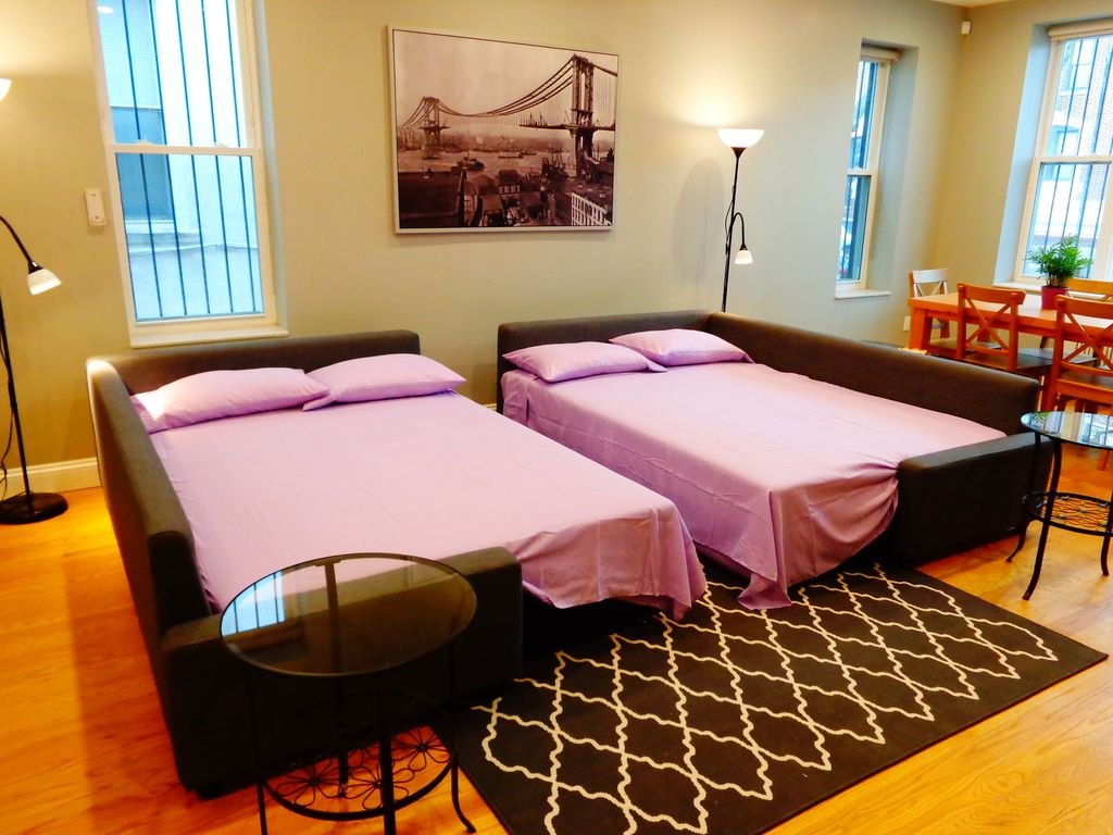 New 4BR, 2 Full Bath with Washer & Dryer gallery image 3