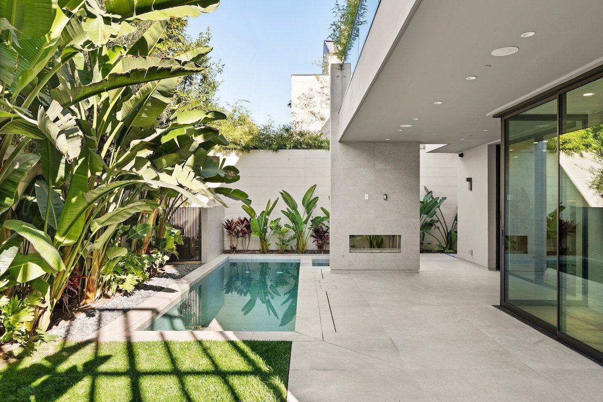 Luxe Pool Retreat, Theater, 5 beds