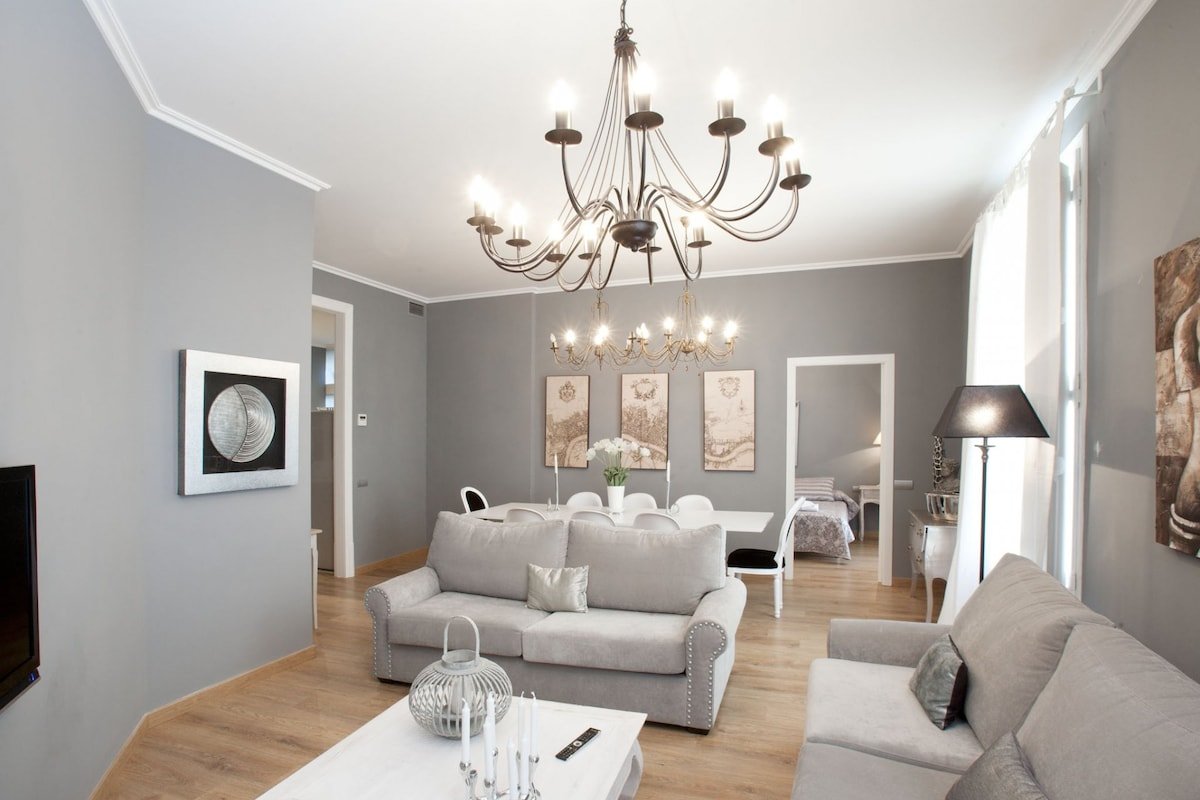 Bourgogne Bright Luxurious Apartment gallery image 2