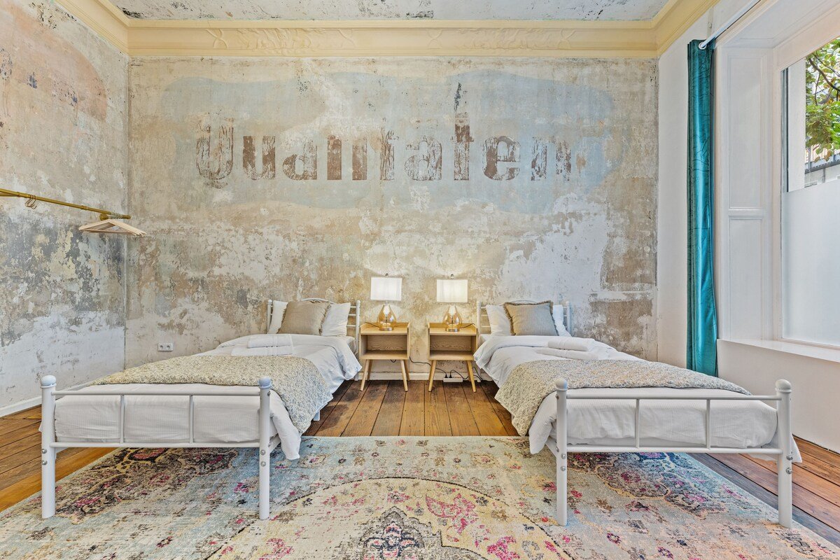 moderne Wohnung im Schillerkiez,4 Zimmer, 10 Gäste gallery image 2