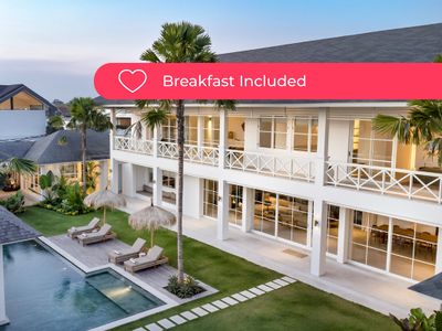 Taurus 5BR Private Luxury Villa Canggu 5min Beach