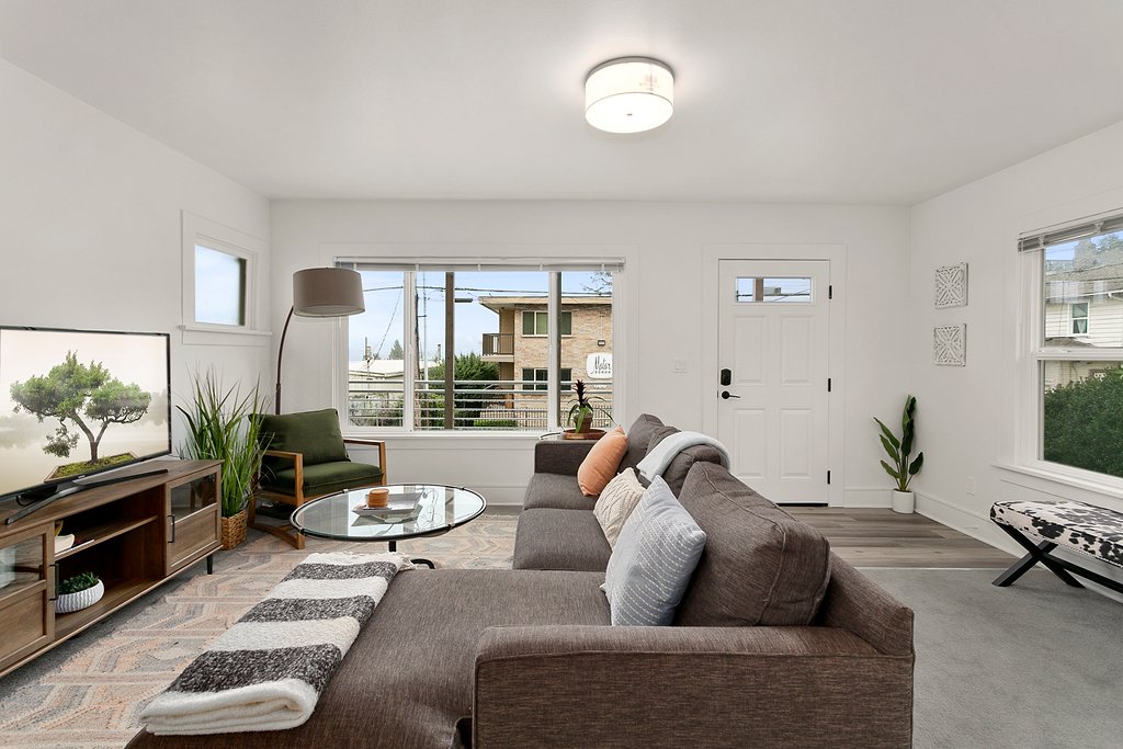 Newly Renovated Fremont House