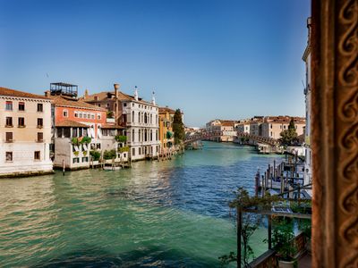 Ca’ Mainella Grand Canal View in Dorsoduro
