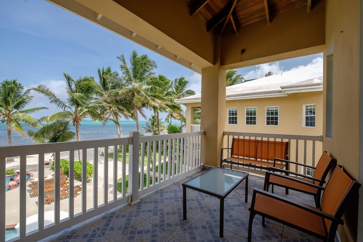 Spacious Condo Near Town with Pool & Oceanviews gallery image 2