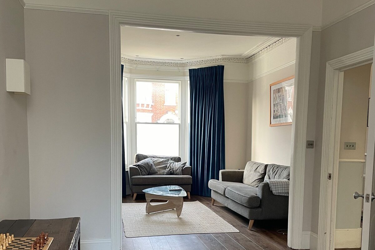 Modern House In Battersea, SW11 gallery image 4