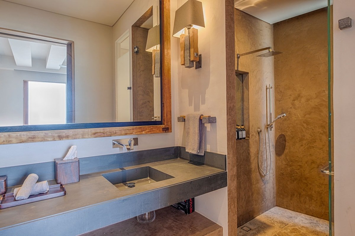 Beachfront Villa with Private Pool & Private Beach gallery image 2