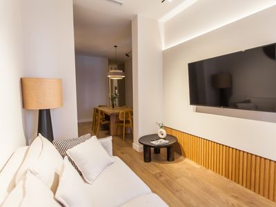 Luxury in Malasaña: 3hab/3baños – 8 pax – Ascensor