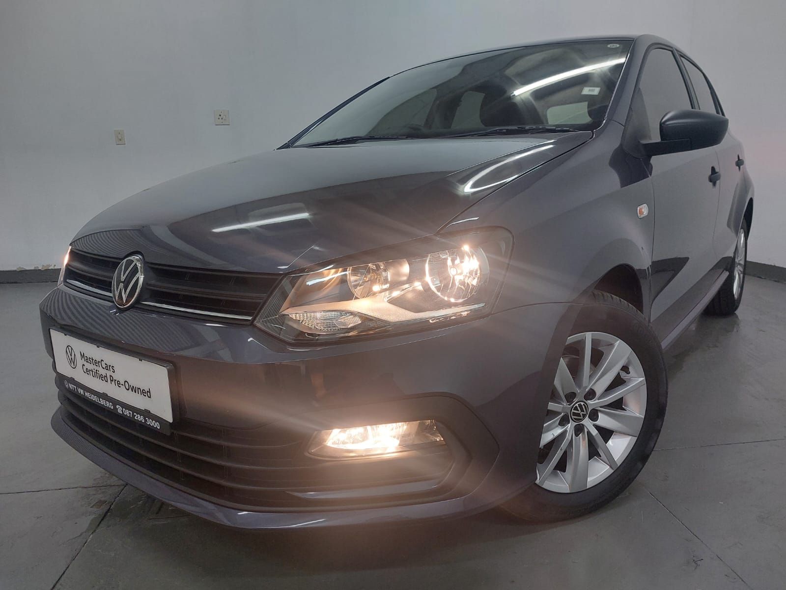 VOLKSWAGEN POLO VIVO 1.4 for Sale in South Africa