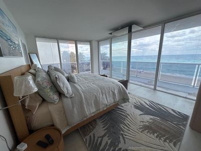 Luxury Beachfront 2Bed OceanView