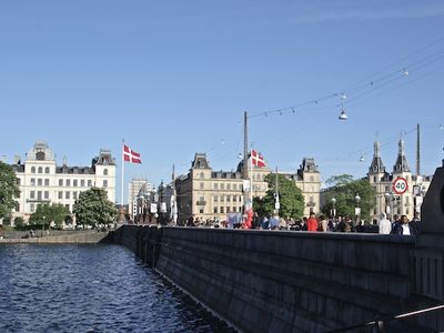 150 m2 cityflat in latin-quarter