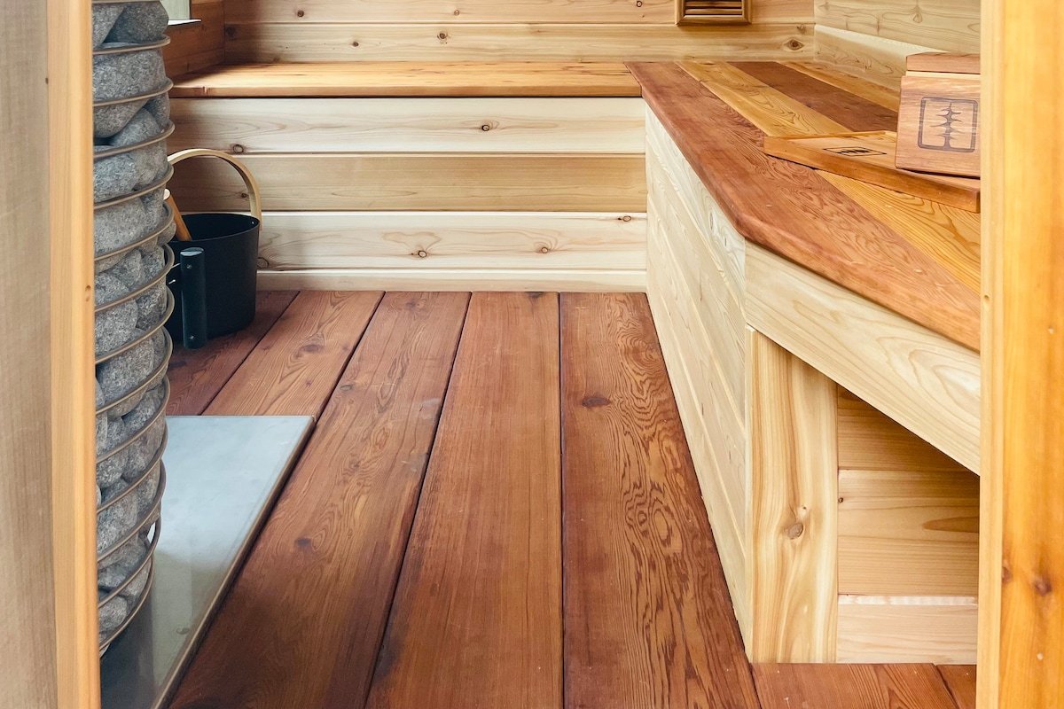 The Perfectly Peaceful Wildflower house gallery image 4