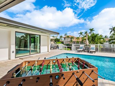 HUGE Heated Pool~Waterfront~BIG Patio + Dock