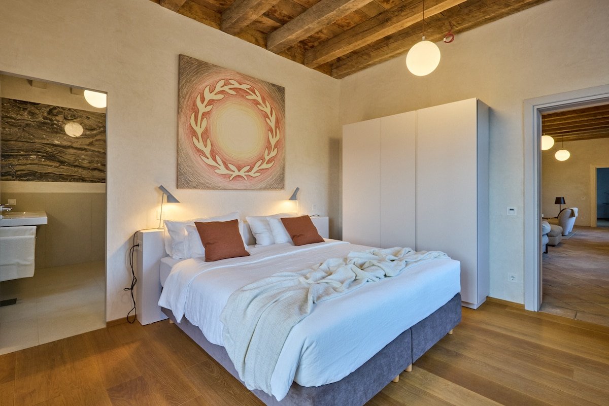 Villa Ghetaldi 1516 – Renaissance Palace gallery image 5