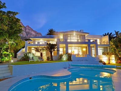 Msangasanga – Superb family Villa in Camps Bay
