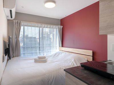 NEW/新築3階/新宿/神楽坂/駅徒歩2分/3寝室/3バスルーム/3トイレ/最大10名/EV無し/D