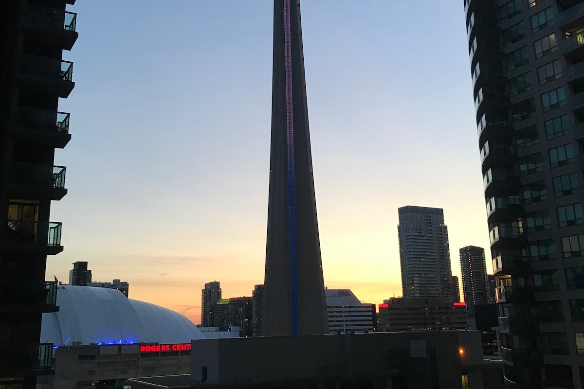 2BR Luxury Condo, Parking & Patio With A View! gallery image 4