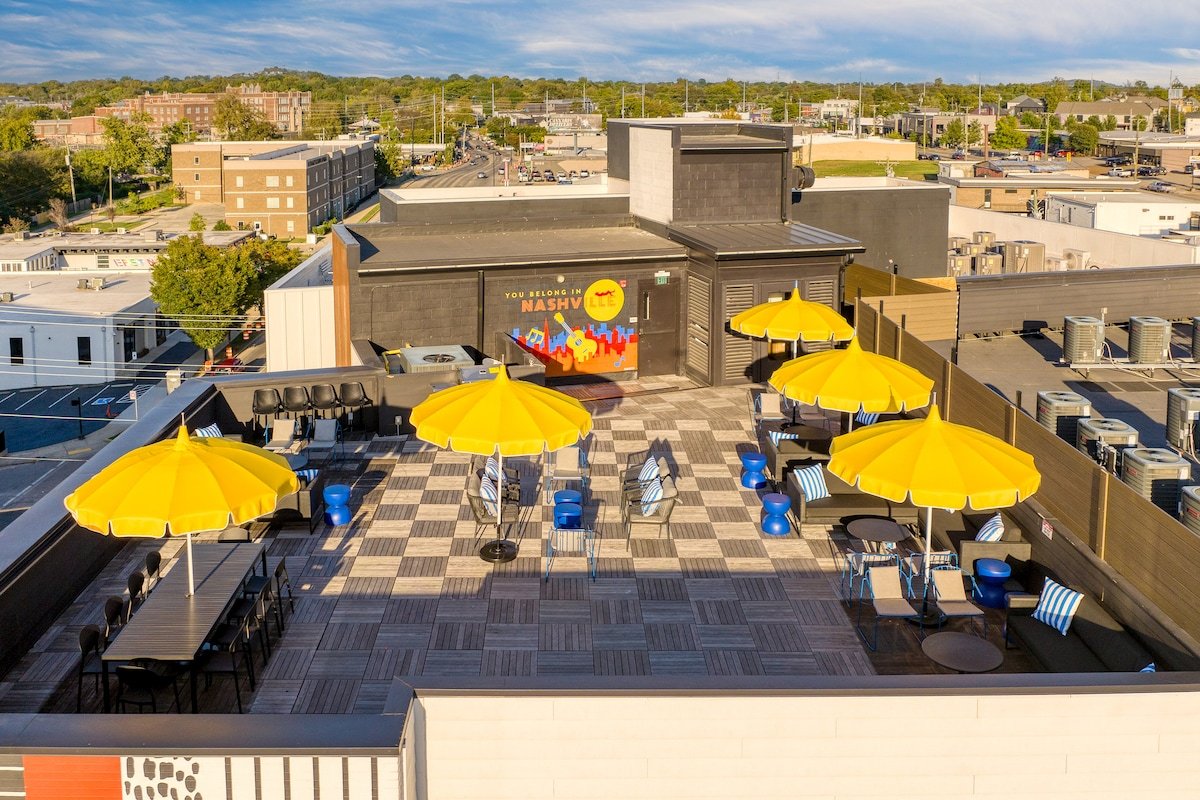 The Carter by AvantStay | 5th Floor, 15 Bedrooms gallery image 3