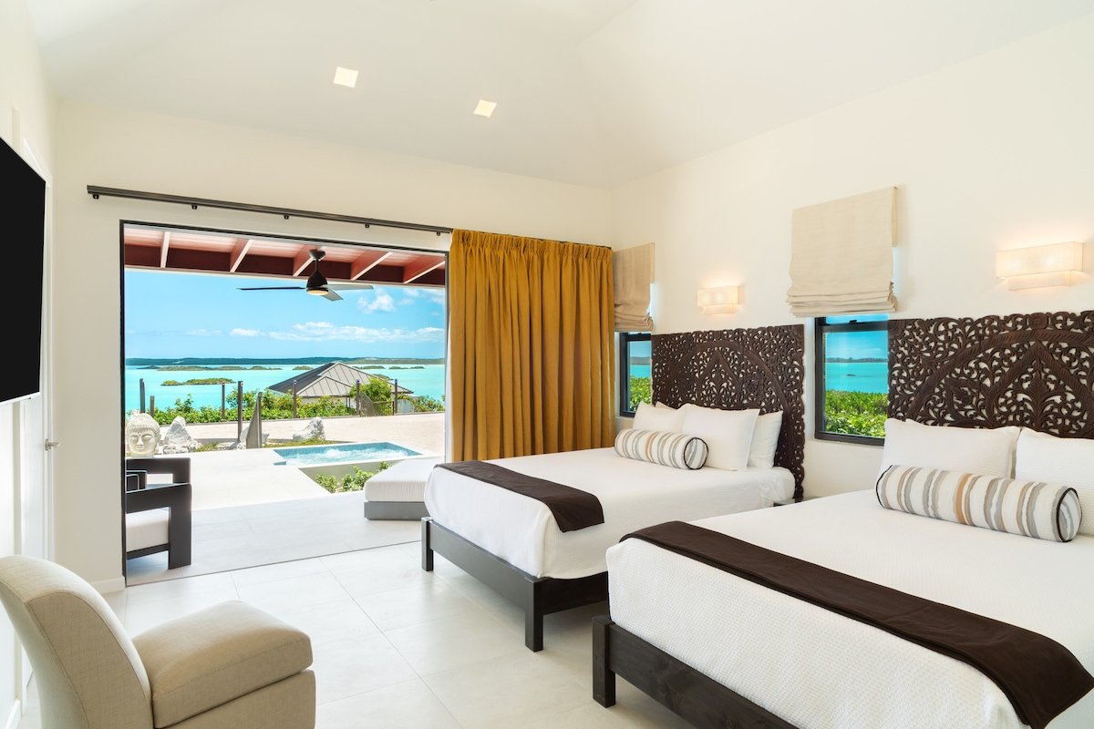 Above Rocks Villa – Stunning Views from Every Room gallery image 4