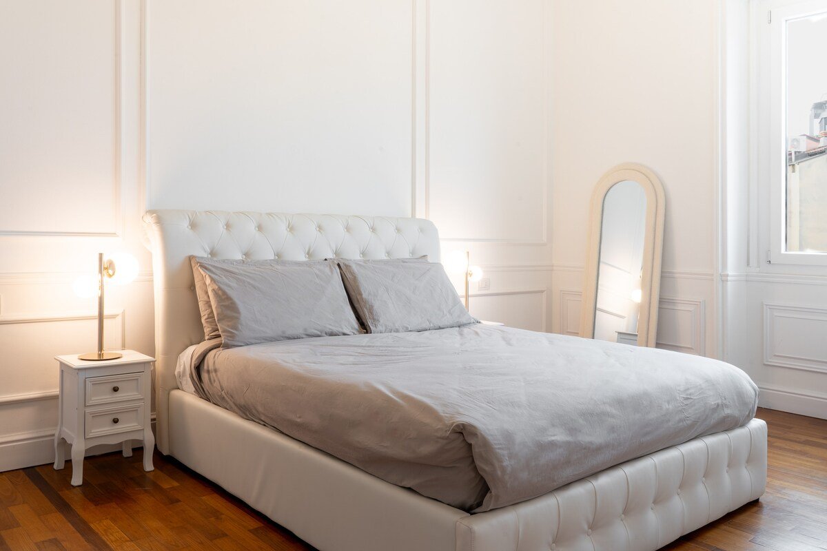 (Duomo) Luxury Design Apartment gallery image 4