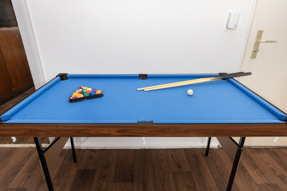 time4staying 160sqm 5 BR Banksy apartment at Hbf gallery image 4