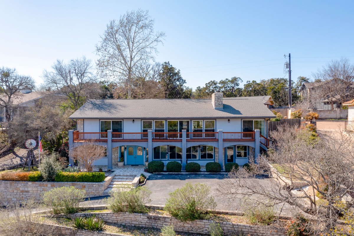 XL Private Home with Gameroom & Yard -Lake Travis