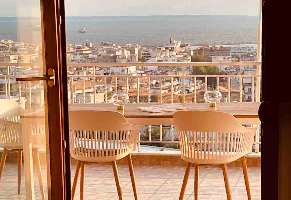 Panoramic City View Penthouse Nikopol gallery image 2