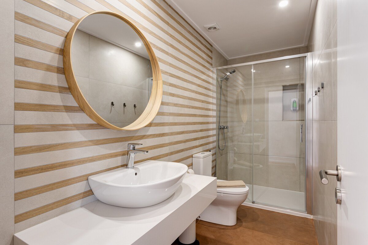 Home Out 4E – Apartment at City Center w/Parking gallery image 5