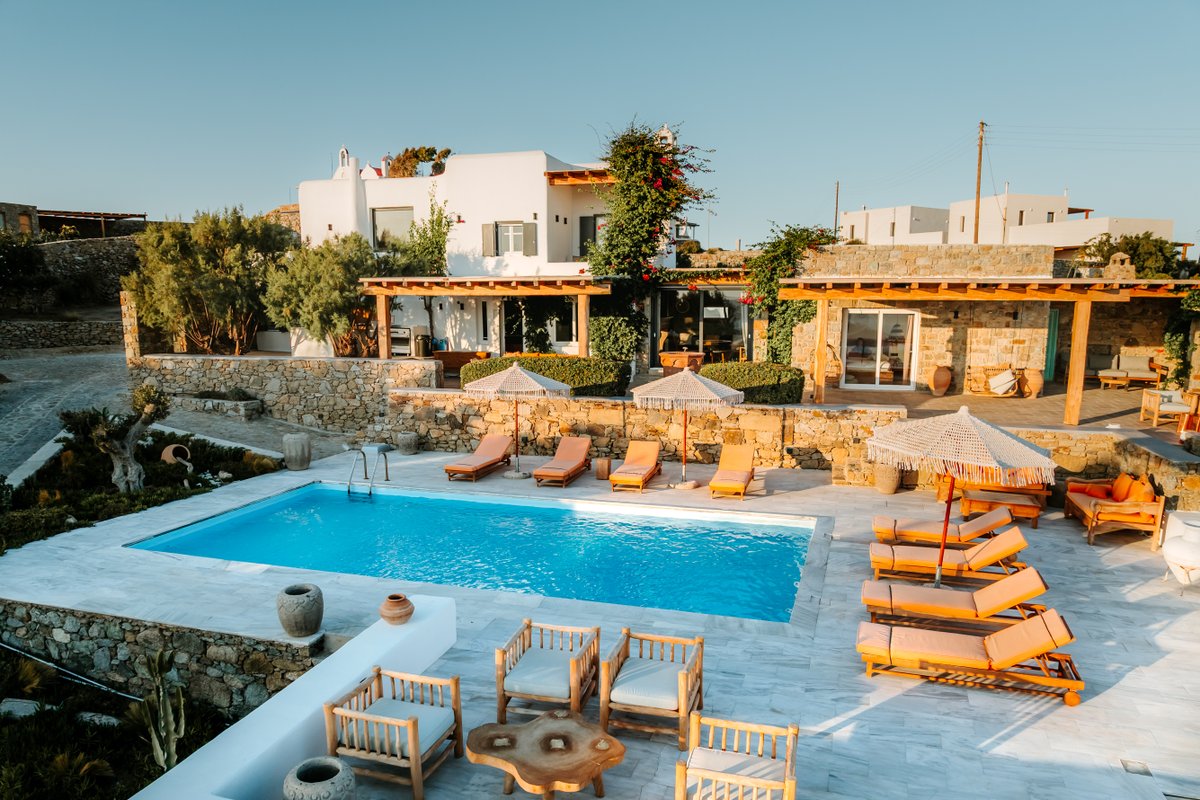 Villa Zina, Sunset View, St. Lazaros, 7+1 Bedroom