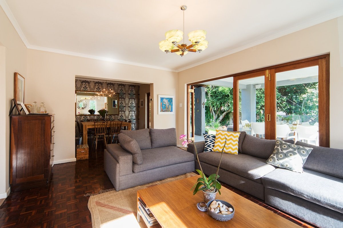 Garden Corner – beautiful home close to amenities gallery image 3