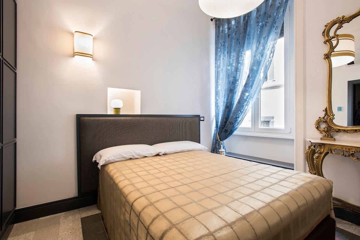 Mr. Romano’s NEW&Vintage flat near Vatican in Rome gallery image 4